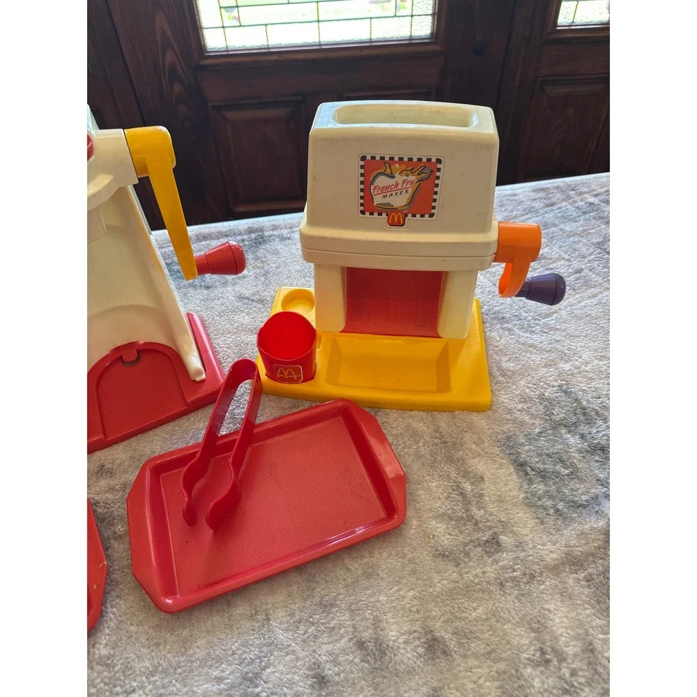 PARTS* Vintage McDonalds Happy Meal Magic Hamburger French Fry Maker Playset Toy